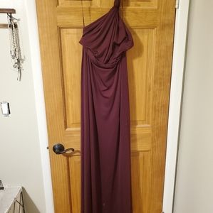 Lulus one shoulder plum gown
